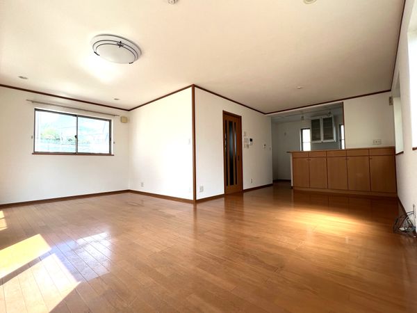 小菅2丁目戸建 LDK約22.3帖