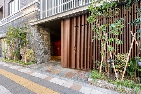 オーベルアーバンツ日暮里 エントランス