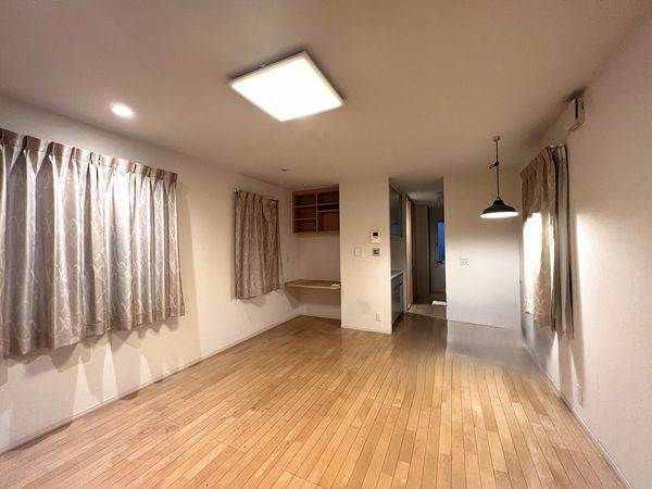 リビングダイニング約11.0帖