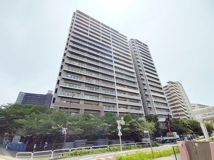 東京フロンティアシティ アーバンフォートウエストブロック マンション外観