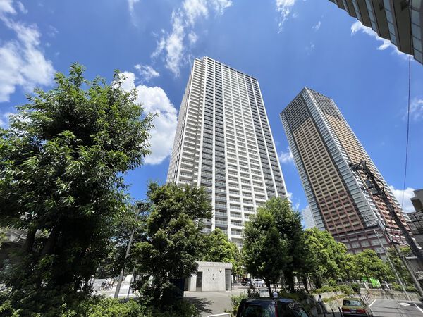 エアライズタワー 建物外観