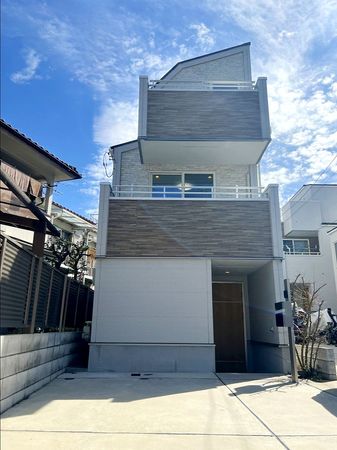 滝野川1丁目戸建 外観（カースペースあり）