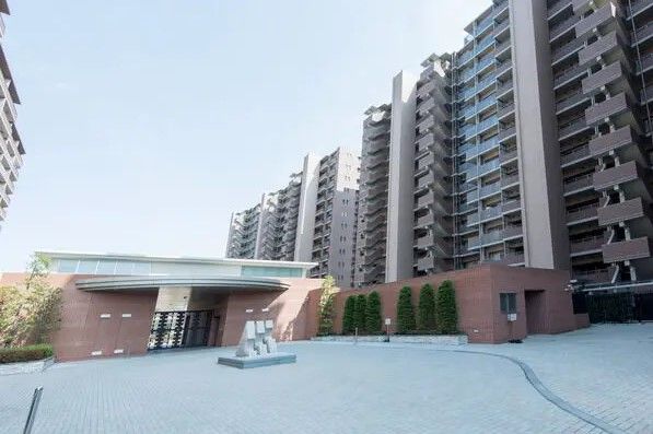 ガーデンアリーナ新百合ヶ丘ビューコート壱番館 外観