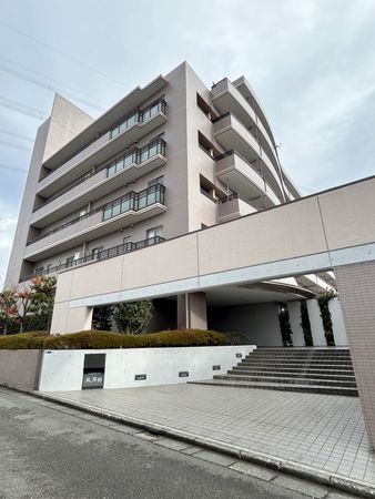 パストラルハイム五月台 外観