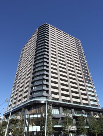 パークタワー向ヶ丘遊園 外観