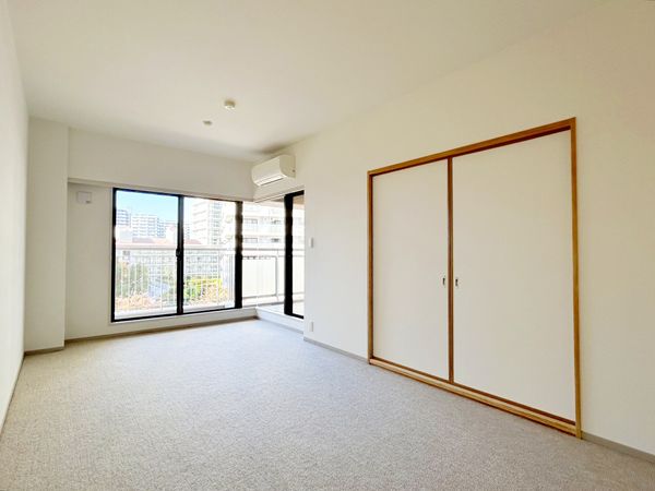 パークシティ新川崎F棟 約10.0帖 リビングダイニング