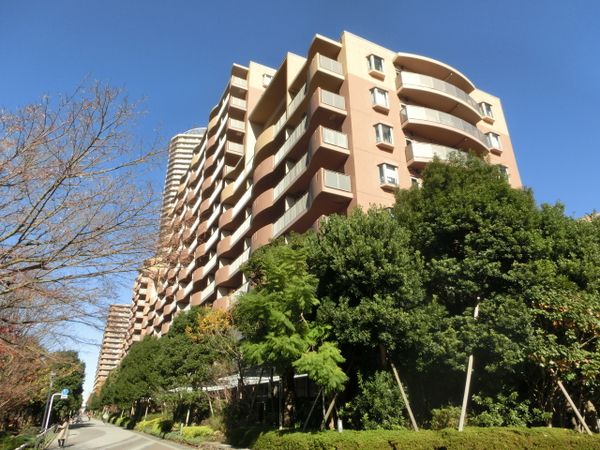 サウザンドシティ5番館 外観