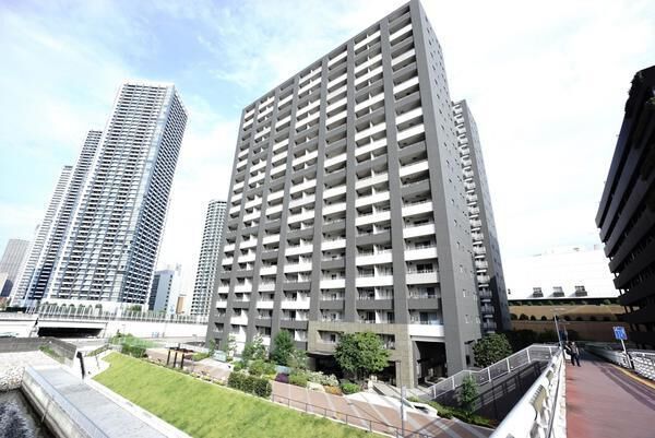 晴海テラス 建物外観