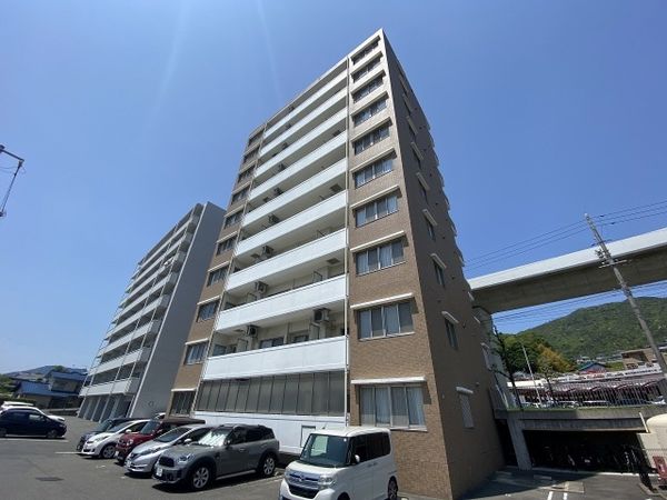 Livrest〔リブレスト〕 外観