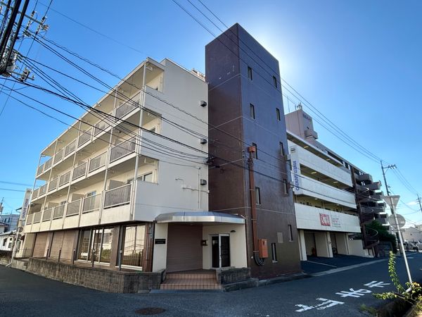 ラ・ルート豊成 外観写真