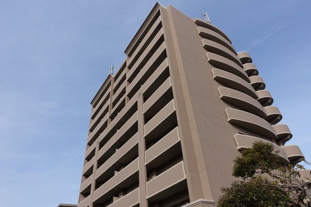 アルファステイツ東古松 外観写真