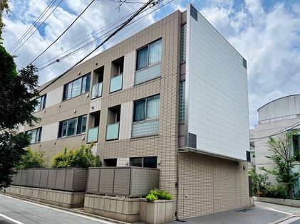 表参道レジデンス 建物外観