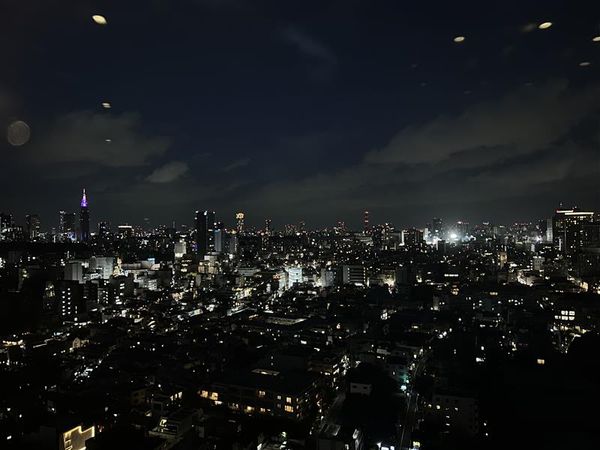 青山パークタワー リビングから夜の眺望