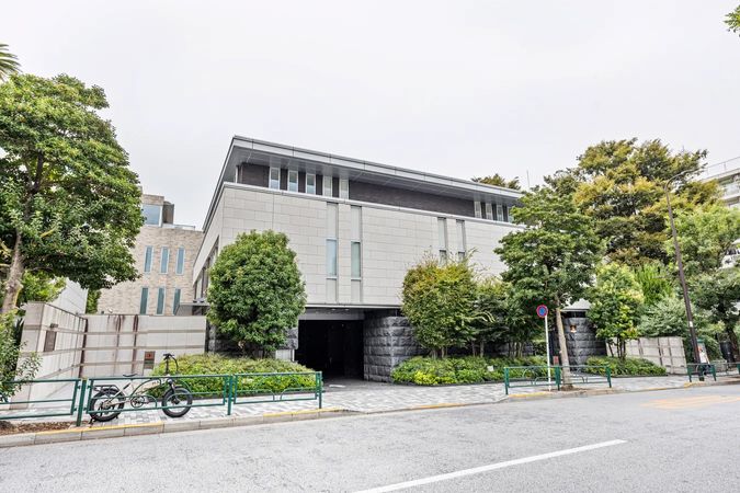 プレミスト南青山 外観