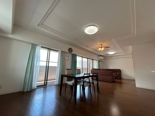 エスリード芦屋陽光町 リビング