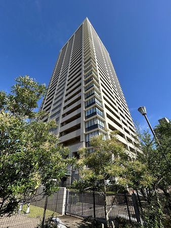 ジオタワー宝塚WEST 外観