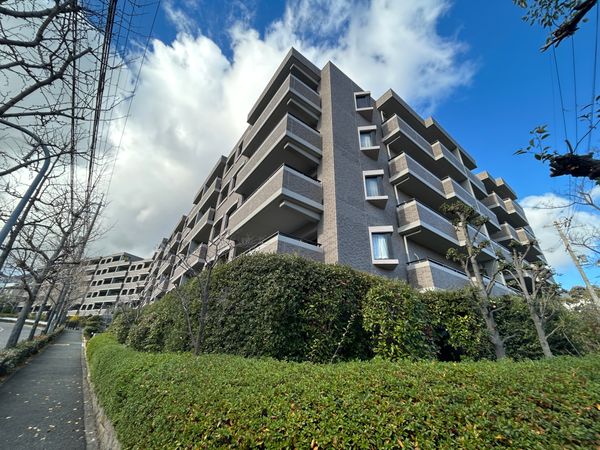 ロイヤルアーク芦屋 外観