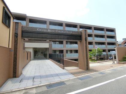 グラン・ブルー宝塚Ⅱ 外観