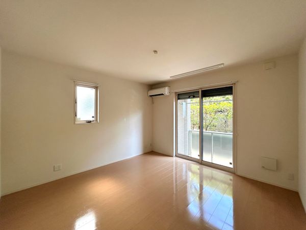 La・Shu 洋室約8.0帖