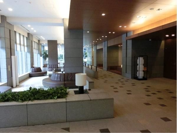 パークシティ武蔵小杉ミッドスカイタワー １階ロビー