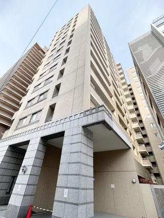 ユニハイム四条大宮駅前 外観