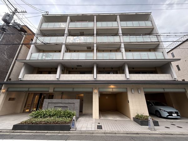 ルーシア四条烏丸 外観