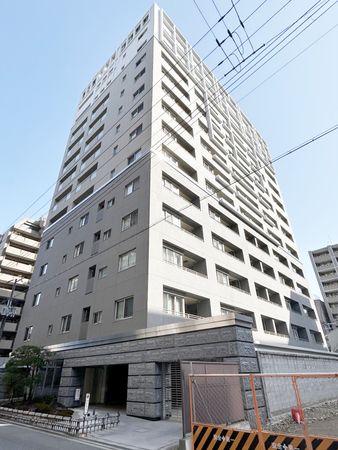 プレティナージュ御池東洞院 外観