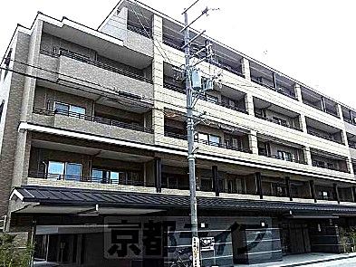 パラドール御所西グランデ 外観