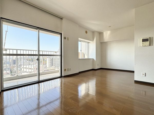 津田沼ハイライズ LD 約10.8帖