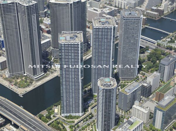 ドゥ・トゥール EAST 外観