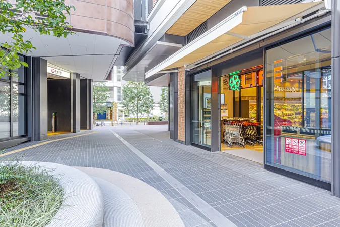 ミッド棟　1階部分スーパー