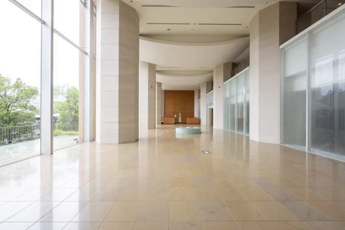 エントランスホール