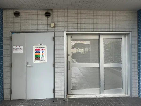 ゴミ捨て場