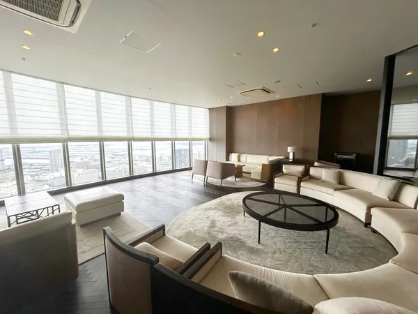 ビューラウンジ（サンライズ）