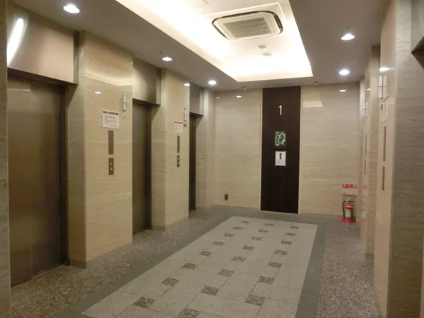 エレベーターホール