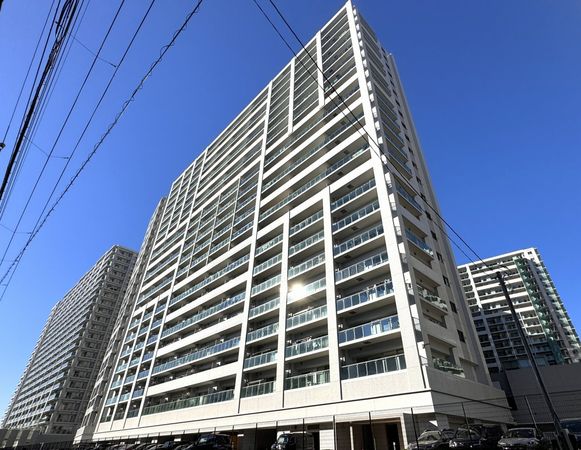 ワンダーベイシティSAZANガーデンイースト 外観