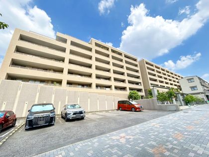 センチュリーヒルズ 外観