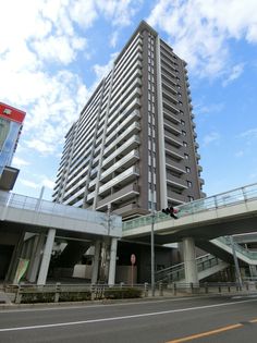 ライオンズプレイズ鳴海タワー 建物外観