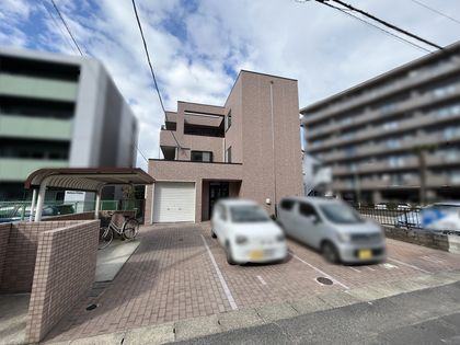 コンド勝川 外観