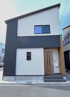 フリーゼ武蔵浦和C棟 建物外観