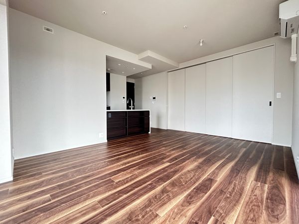 HARUMI FLAG PARK VILLAGE T棟 リビング（約12.5帖）