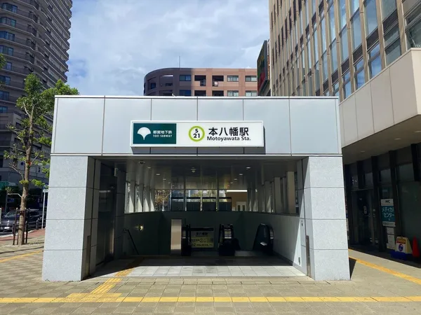 徒歩3分。