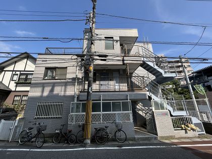 ベルクレール拾壱番館 外観