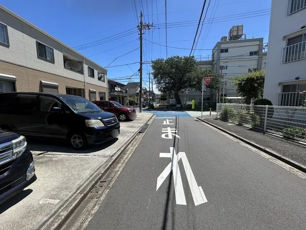 南側前面道路