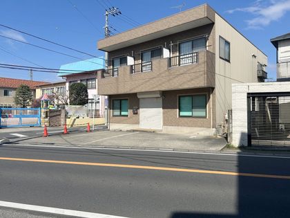 インペリアル・M 外観