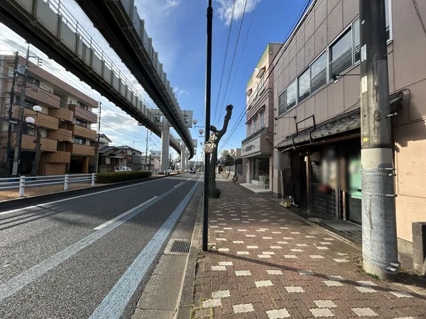 南西側前面道路