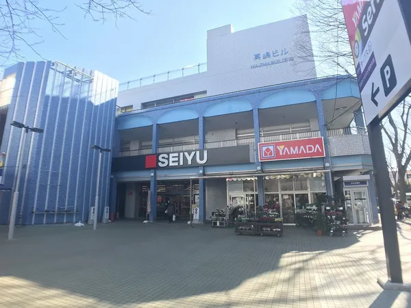 徒歩7分。