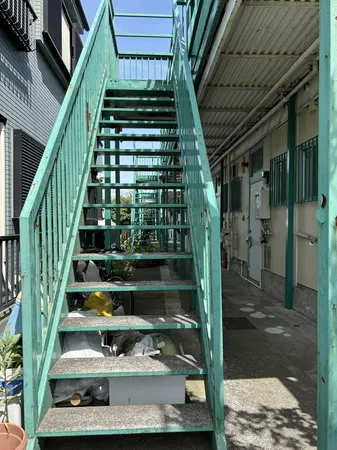 外階段（１号棟）