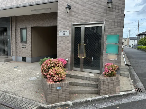 アパート入口