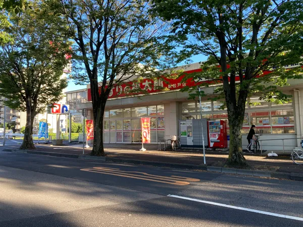 徒歩9分。